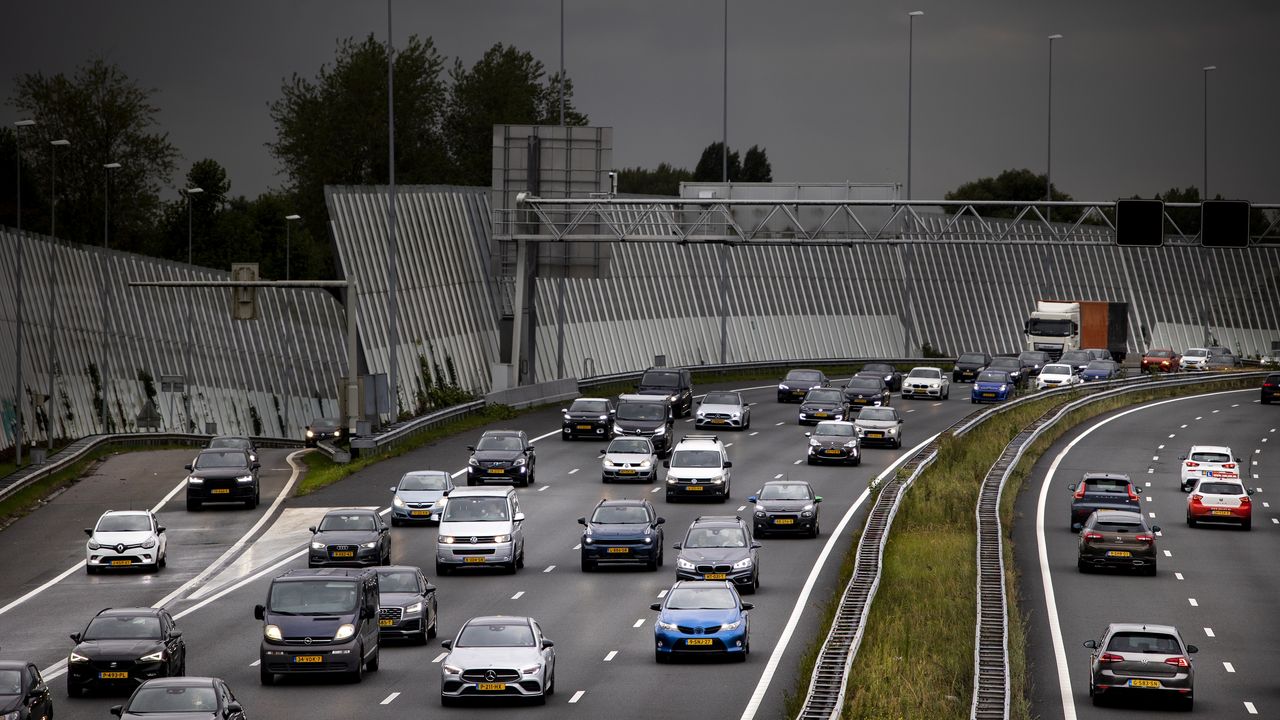 ‘Honderden scholen liggen te dicht bij drukke weg’