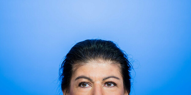 ahra Wagenknecht, Parteivorsitzende des Bündnis Sahra Wagenknecht (BSW), äußert sich bei einer Pressekonferenz zu den gestrigen (01.09.2024) Landtagswahlen in Sachsen und Thüringen. ahra Wagenknecht, Parteivorsitzende des Bündnis Sahra Wagenknecht (BSW), äußert sich bei einer Pressekonferenz zu den gestrigen (01.09.2024) Landtagswahlen in Sachsen und Thüringen.