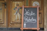 Der Gasthof als Sozialstation: Diese Tür ist niemals zu