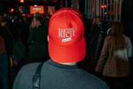 Junge Linke-WählerInnen: Kein Herzchen für Selenskyj