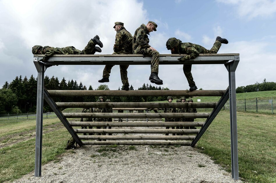 Debatte um Wehrpflicht: Union besteht nicht auf Losverfahren