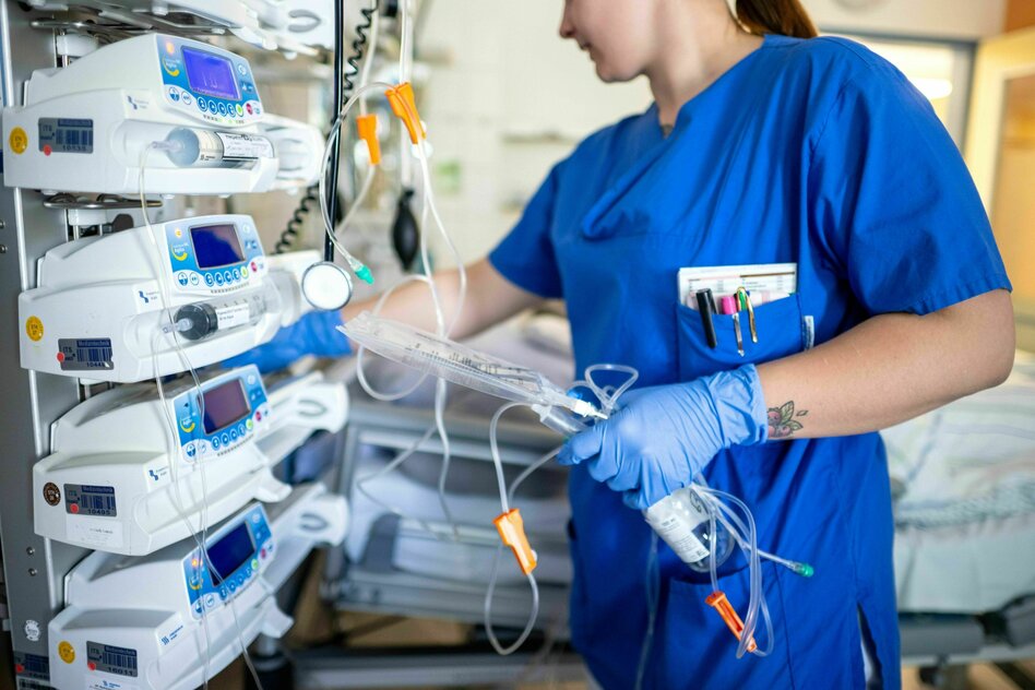 Schieflage im Pflegesystem: Kleine Schritte gegen den großen Kollaps