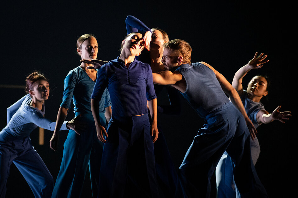 Tanztheater über das Fremdsein: Gesten der Angst und der Hoffnung