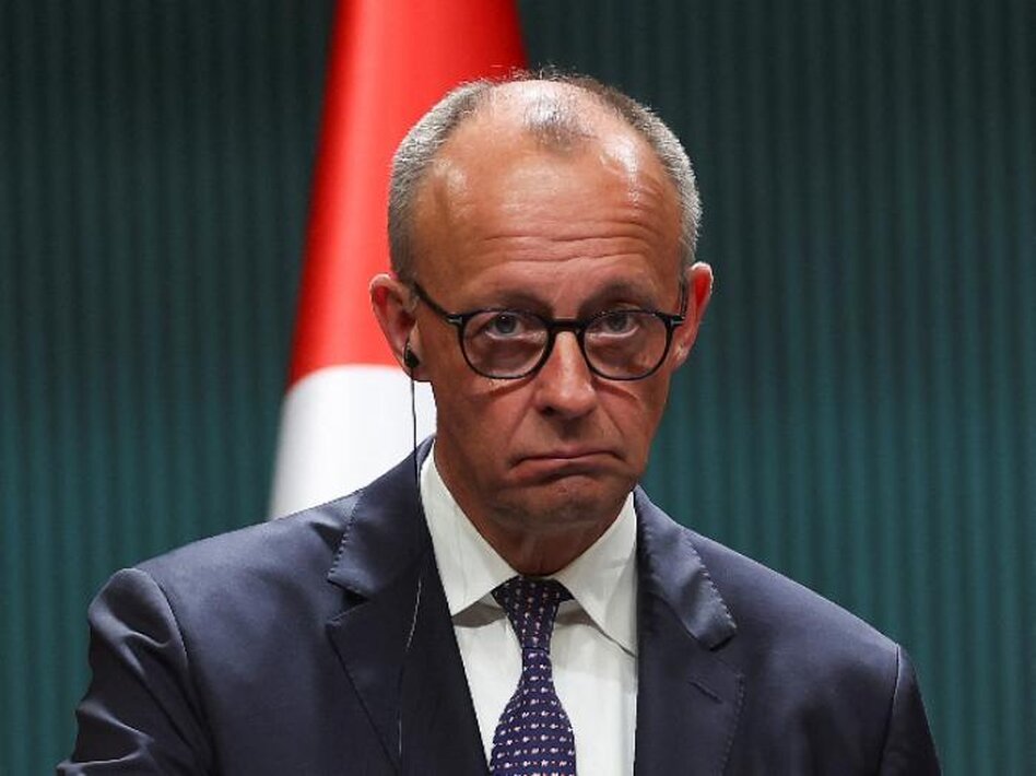 Union, Grüne, Linke und Naomi Seibt: Verbunden durch Schwarmdummheit