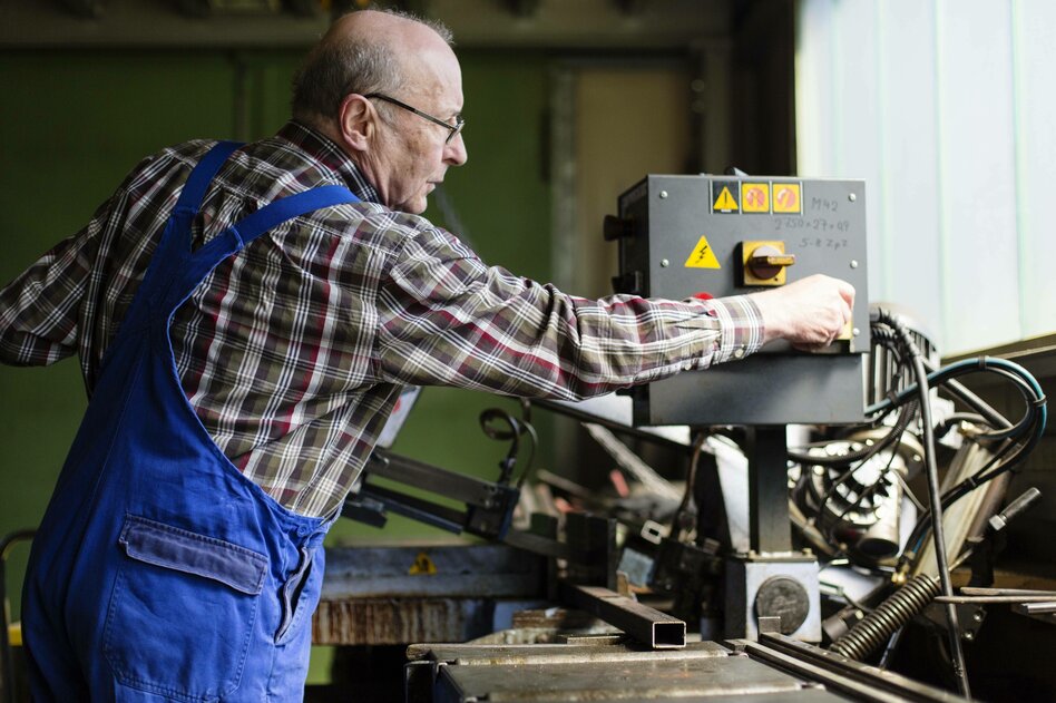 Wem nützt die „Aktivrente“?: Nichts für Künstler und Bauern