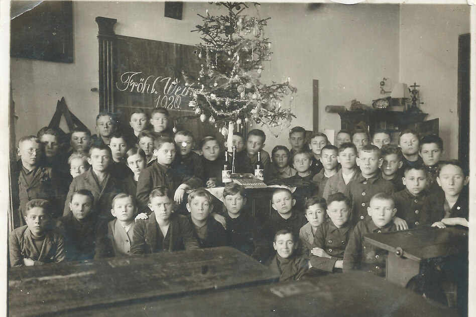 Ausstellung über Weihnachtsfeierkultur: „Das erste Weihnachten ohne Pappi“