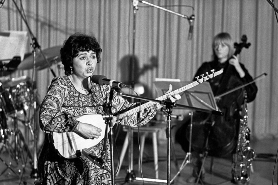 Fotoausstellung im Hamburger MK&G: Alltag in der Fremde