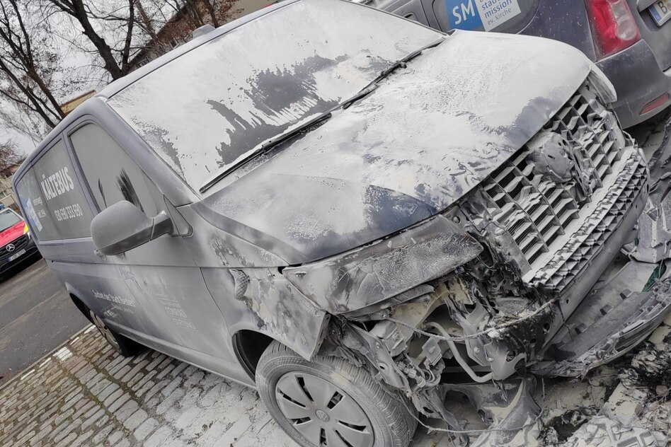 Gewalt gegen Obdachlosenhilfe in Berlin: Erneuter Brandanschlag auf Kältebus