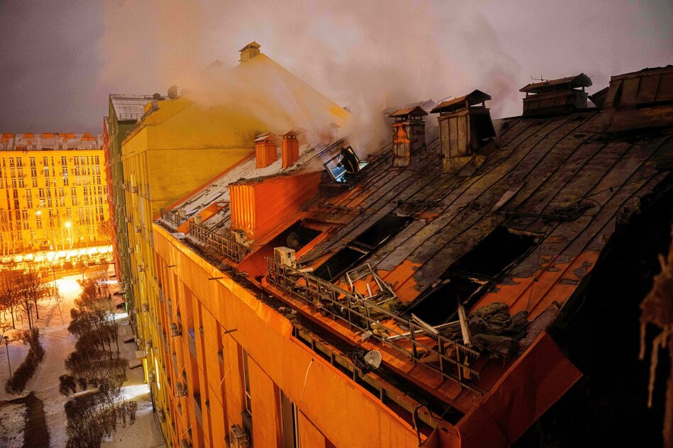 +++ Nachrichten im Ukraine-Krieg +++: Kyjiw ohne Strom, Wasser und Heizung