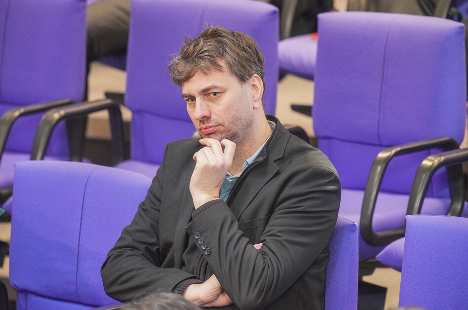 Sexismus-Vorwürfe gegen Stefan Gelbhaar: Grauzone Macht