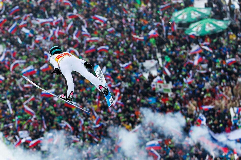 Skispringerin und Dauersiegerin Prevc: Krasser Vorsprung durch Technik