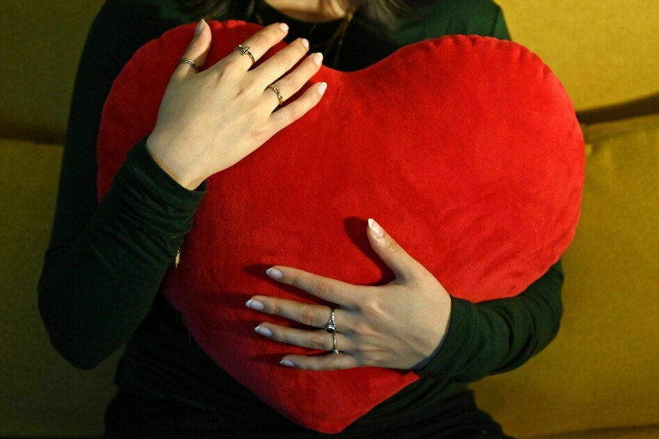 Studie zu fehlender Partnerschaft: Weniger Wohlbefinden bei jungen Langzeitsingles