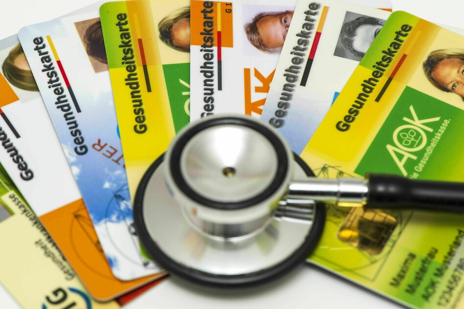 Trotz Beitragserhöhungen: Nur wenige gesetzlich Versicherte wechseln die Krankenkasse
