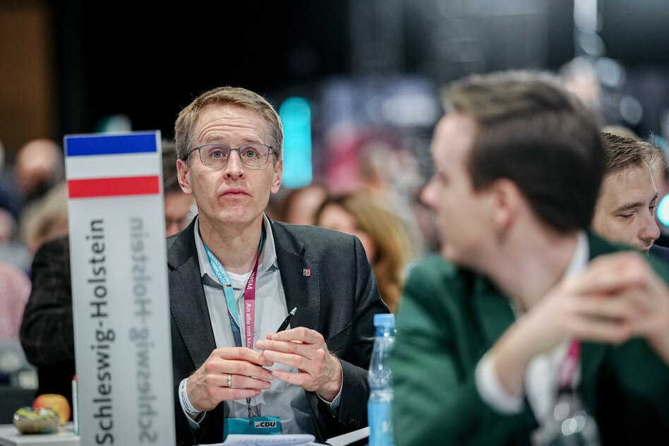 CDU-Parteitag: Christdemokraten wollen ein Social-Media-Verbot für Kinder