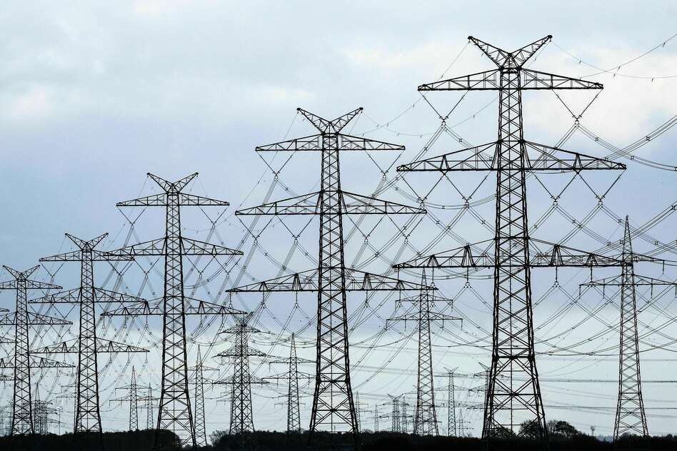 Staat beteiligt sich an Netzausbau: Bund steigt bei Tennet ein