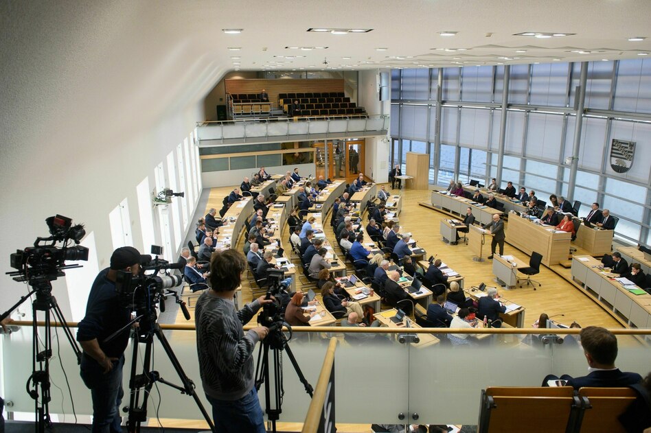 Vor der Wahl in Sachsen-Anhalt: Landtag wappnet sich gegen die AfD