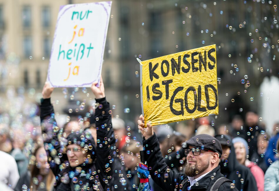 Kundgebung zum Vatertag: „Ohne das Patriarchat geht es uns allen besser“