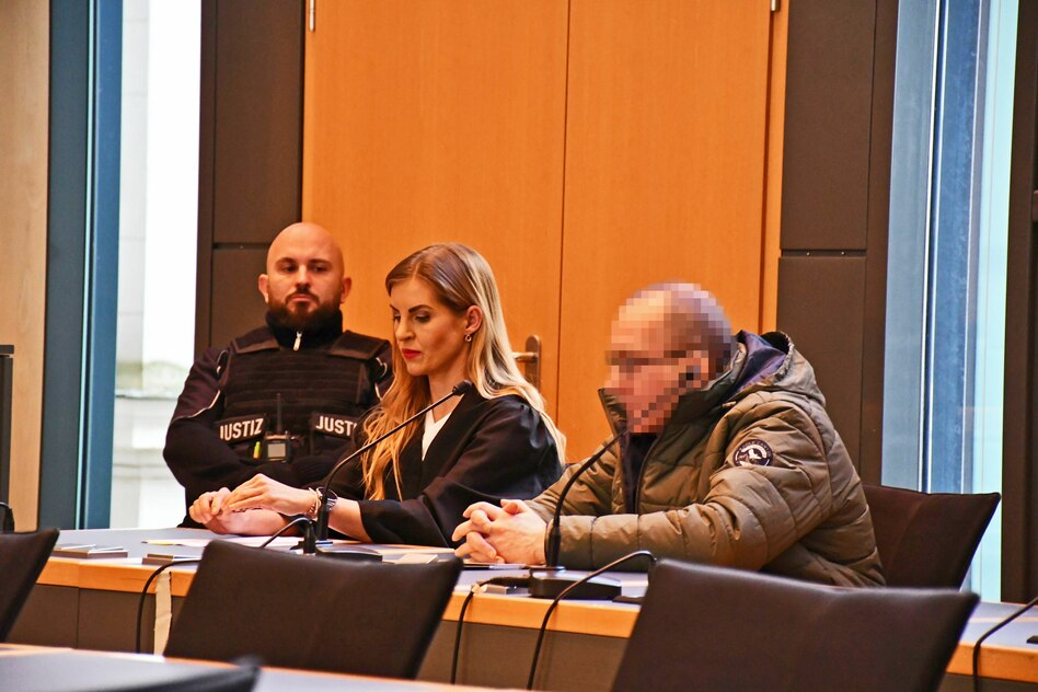 Magdeburger Rechtsextremist stach zu: Gut sieben Jahre Haft für Messerangriff auf Rentner