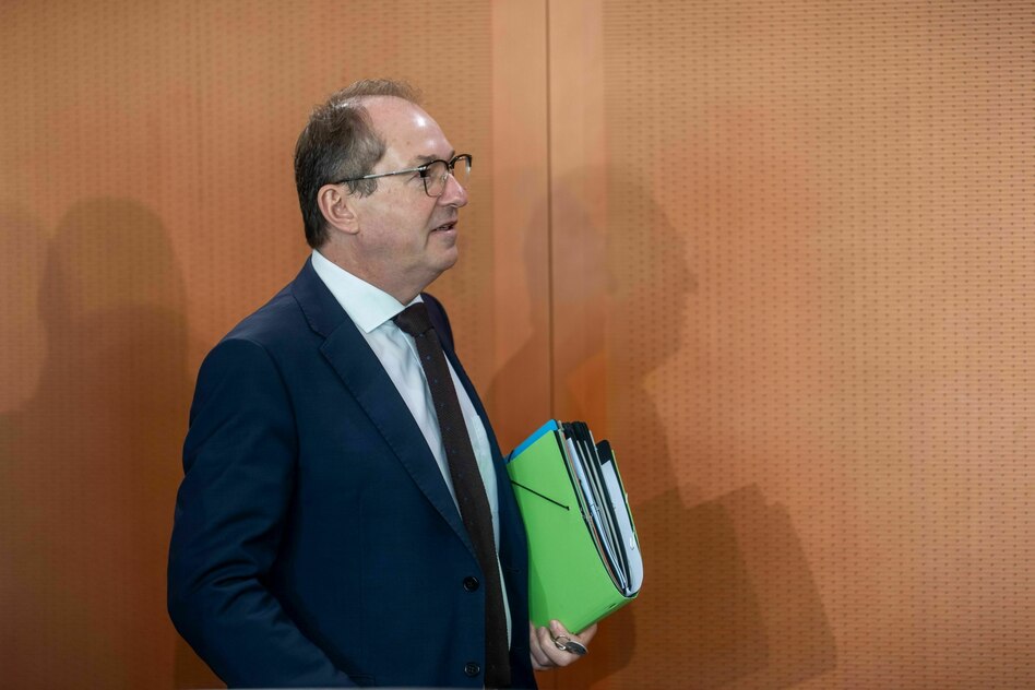 Widerrufene Zusagen für Af­gha­n:in­nen: Abgelehnt und ausgeliefert