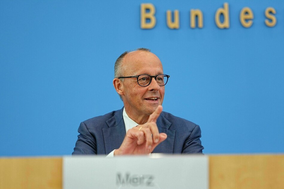 Der Kanzler und die Medien: Hilft Merz der Bruch mit Döpfner?